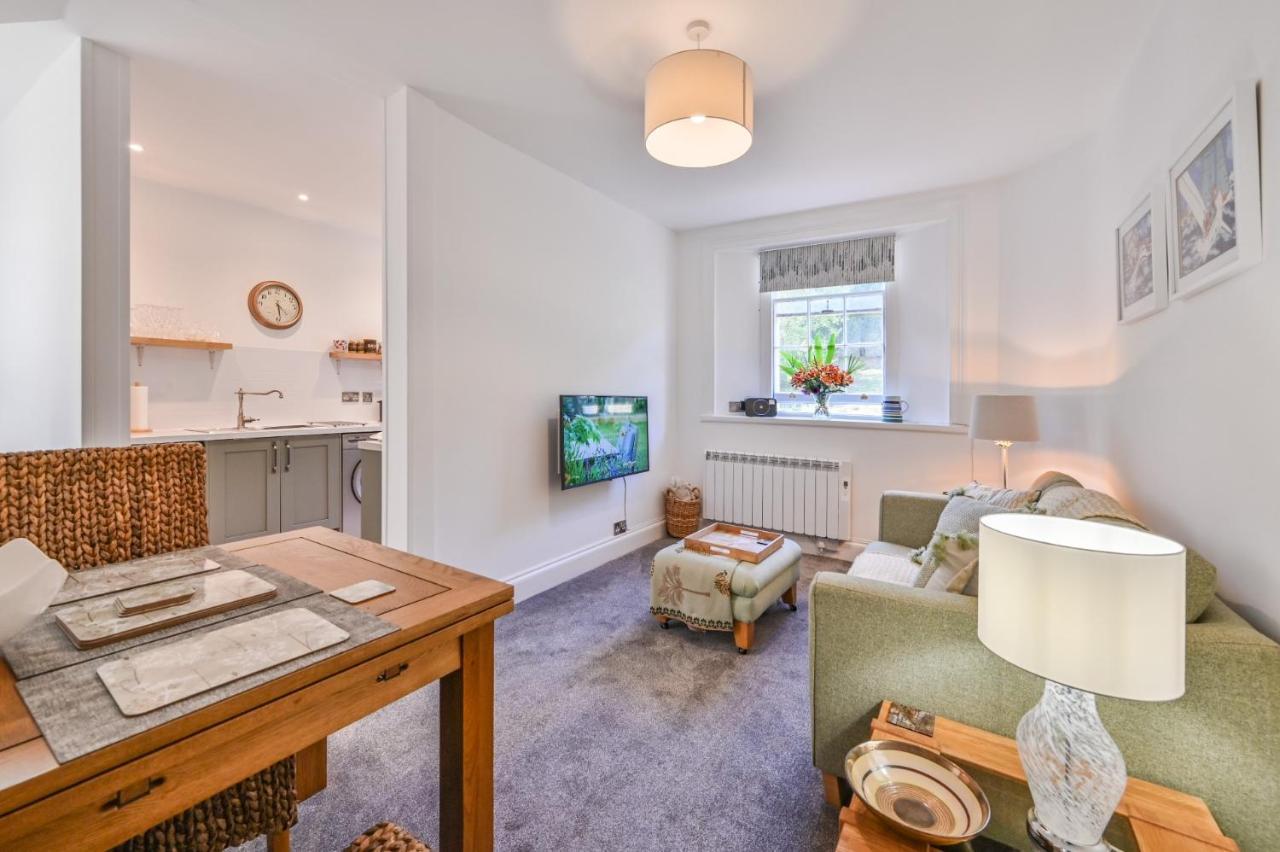 Tramontane Apartment At Hesketh Crescent 托基 外观 照片
